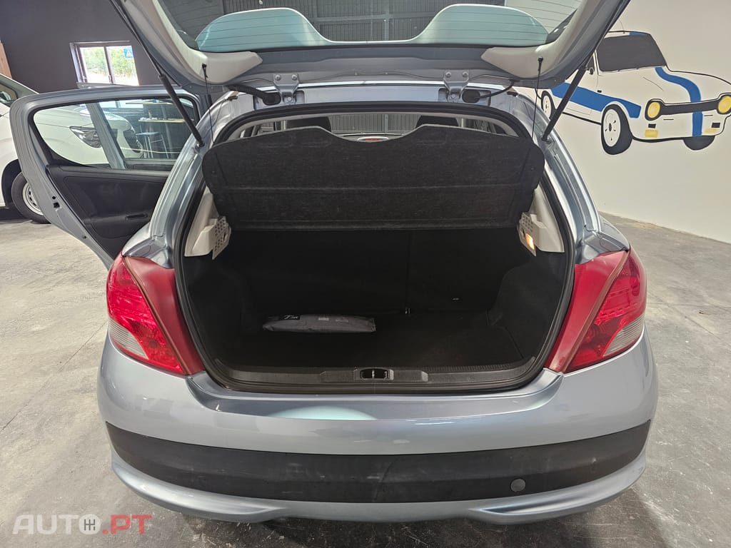 Peugeot 207 1.6HDI