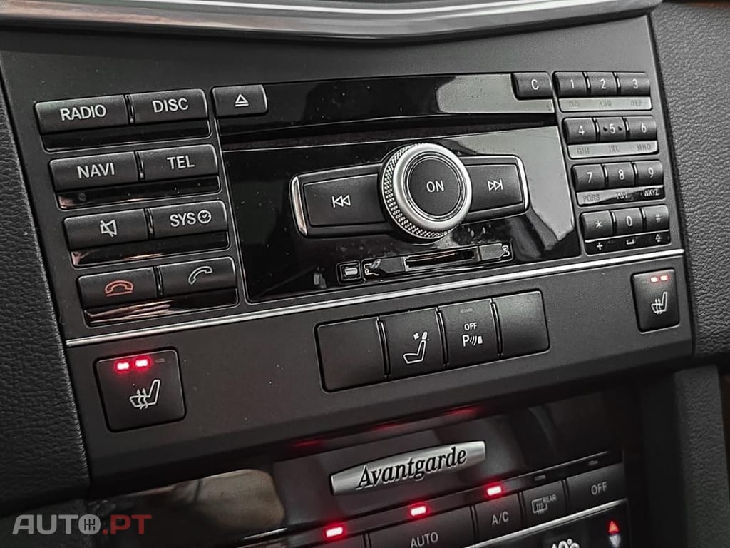 Mercedes-Benz E 350 CDI Avantgarde BlueEfficiency