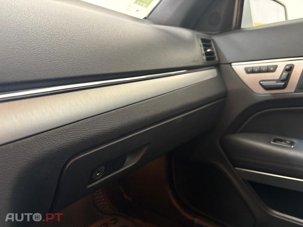 Mercedes-Benz E 250 CDi Elegance BlueE.Auto