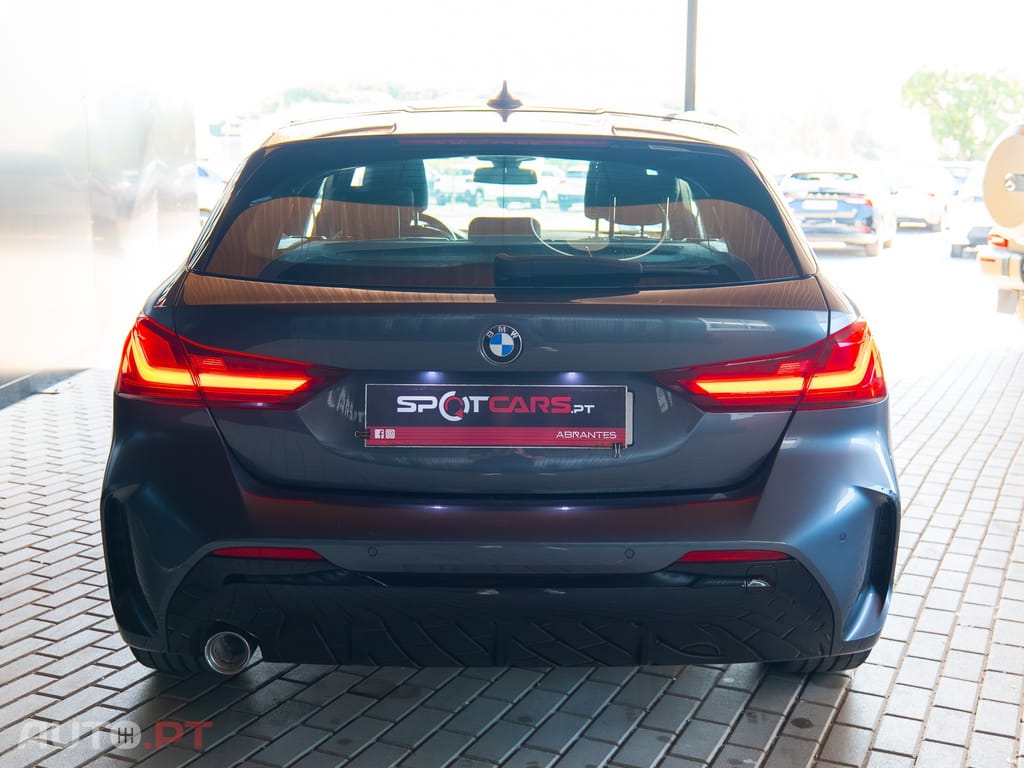 BMW 116 d Pack Desportivo M