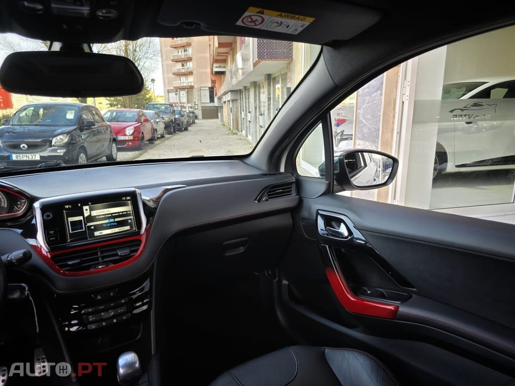 Peugeot 208 1.6 THP GTi