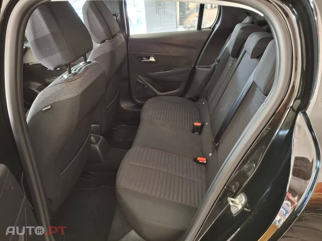 Peugeot 208 1.2 PureTech Active Pack