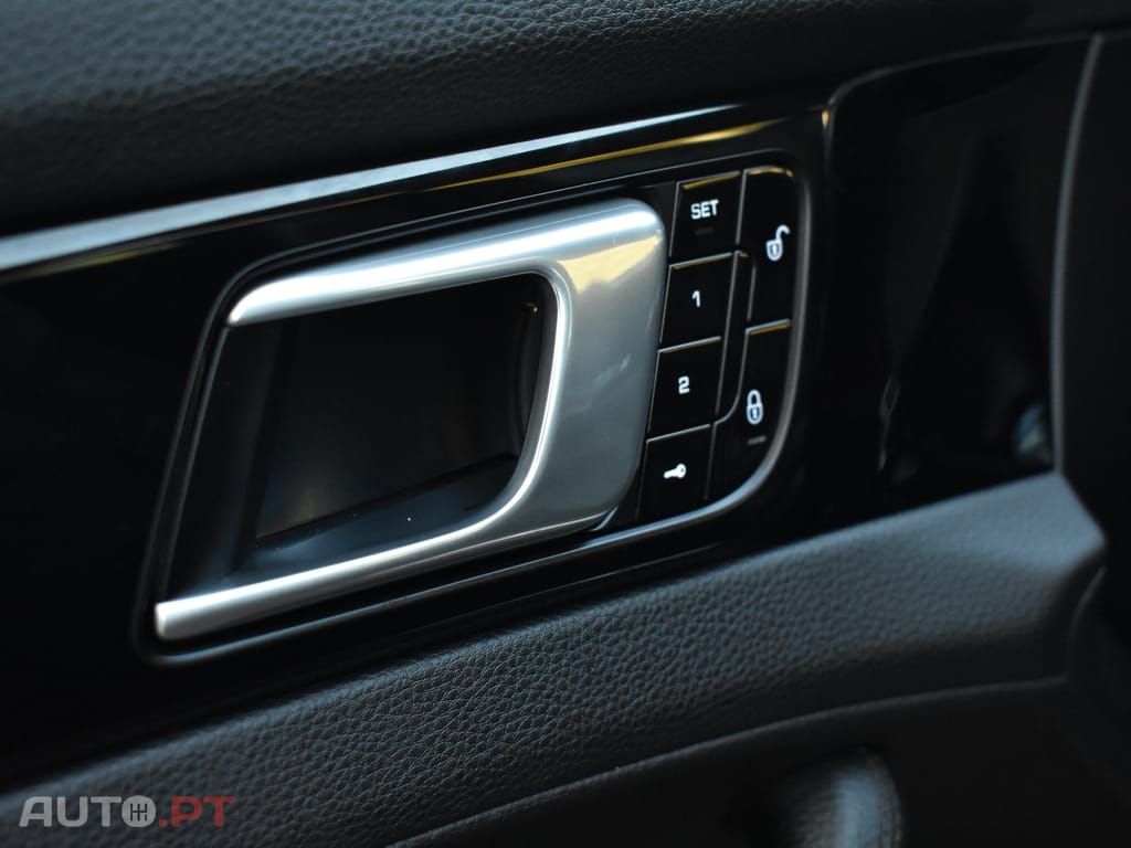 Porsche Panamera ST 4 E-Hybrid