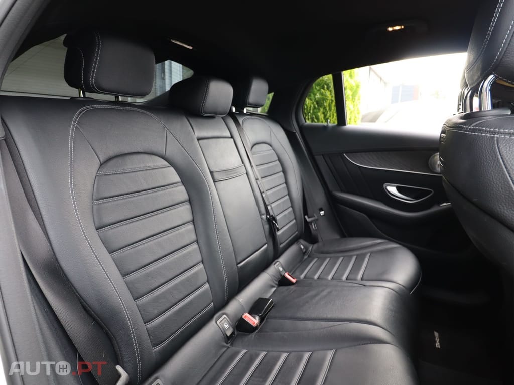 Mercedes-Benz GLC 220 d 4Matic 9G-TRONIC AMG Line