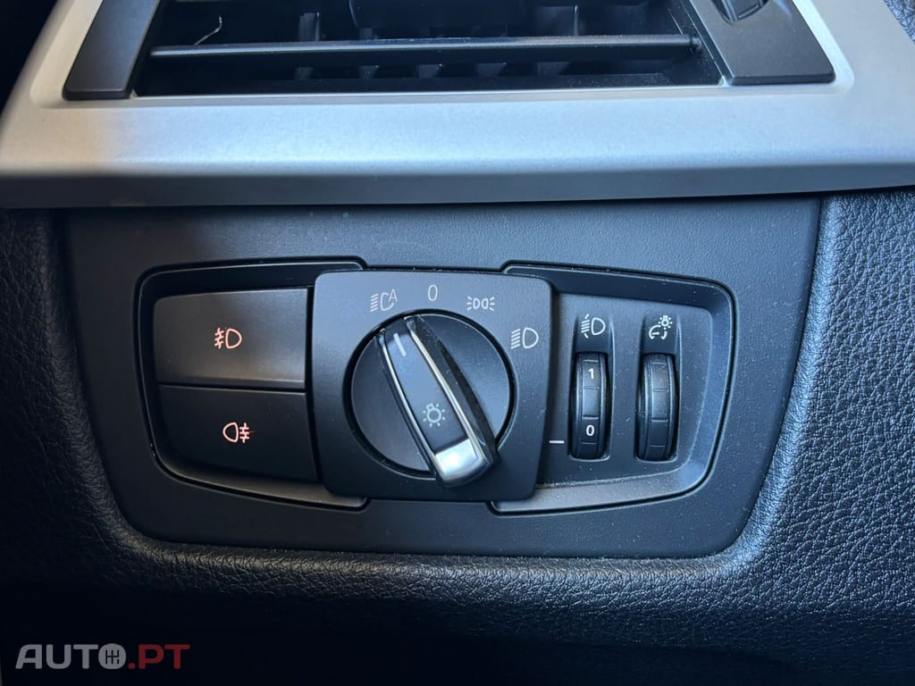 BMW 320 d ED Advantage Auto