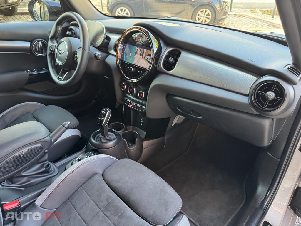 MINI Cooper Cooper S Premium JCW Auto