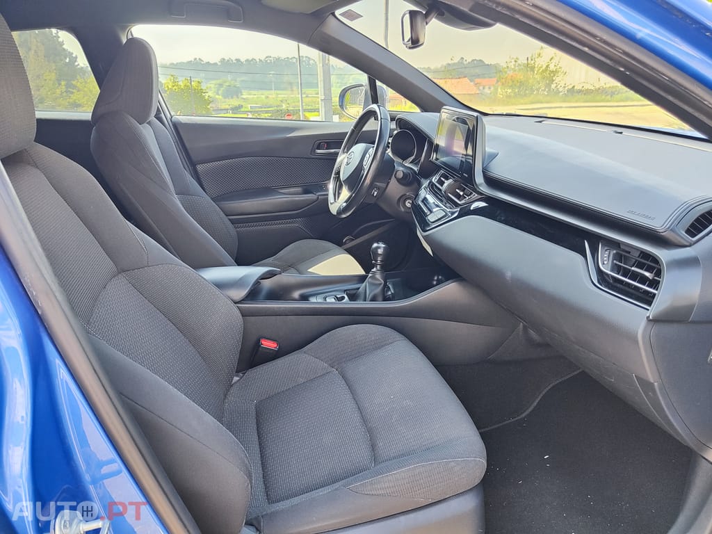 Toyota C-HR 1.2 Active