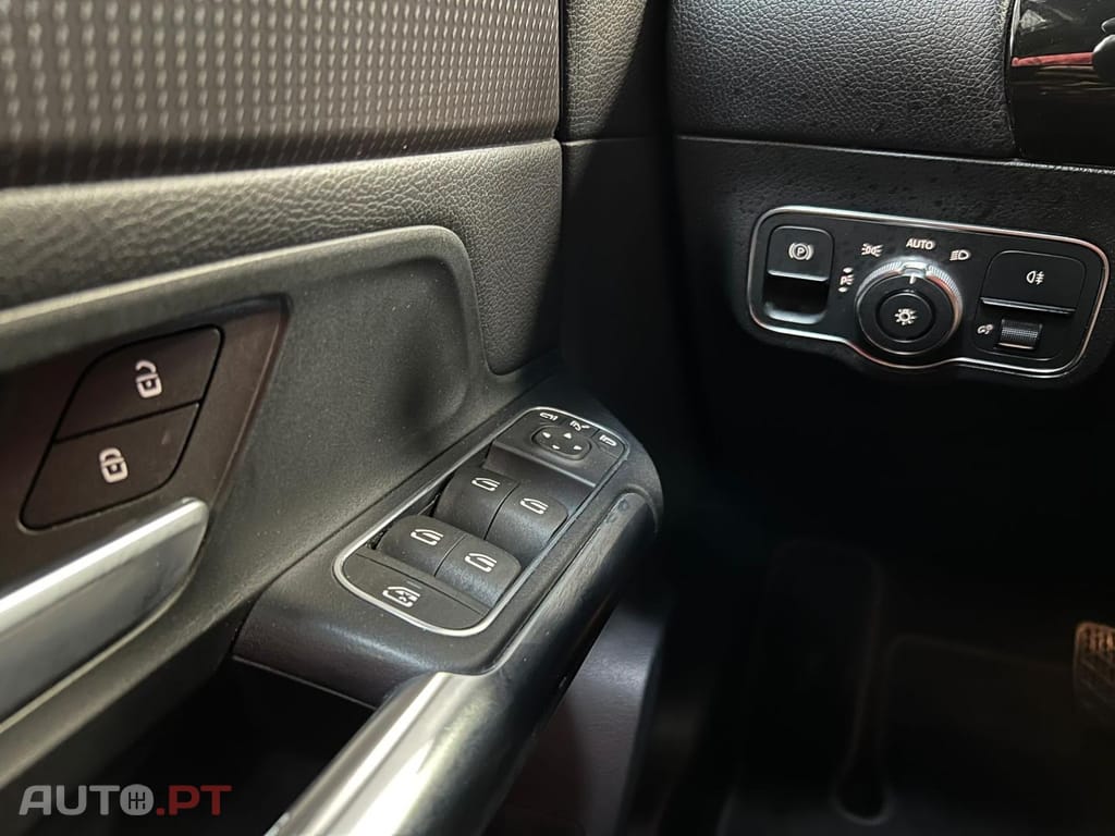 Mercedes-Benz B 180 d Auto
