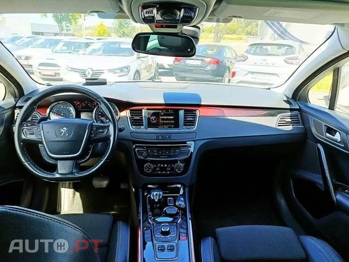 Peugeot 508 RXH 2.0 HDi Hybrid4 2-Tronic 104g