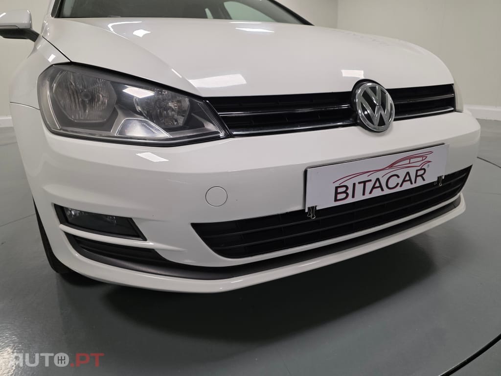 Volkswagen Golf 1.6 HDI CONFORTLINE