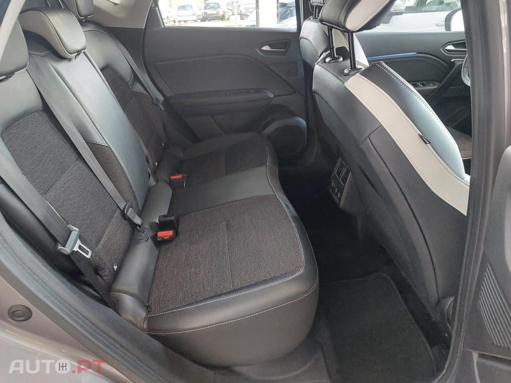 Renault Captur 1.0 TCe Intens