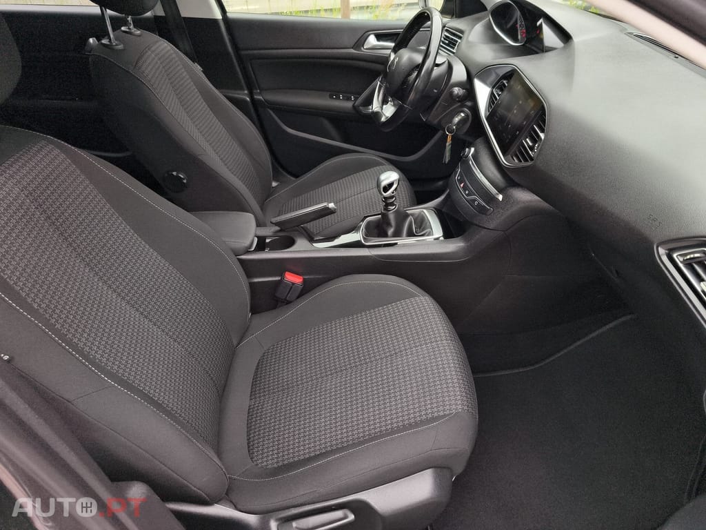 Peugeot 308 SW 1.6 BlueHDi Active