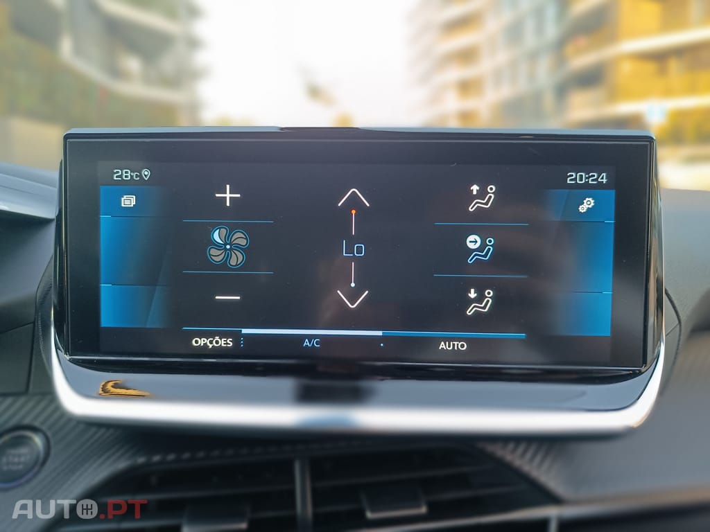 Peugeot 2008 1.2 PureTech Allure Pack EAT8