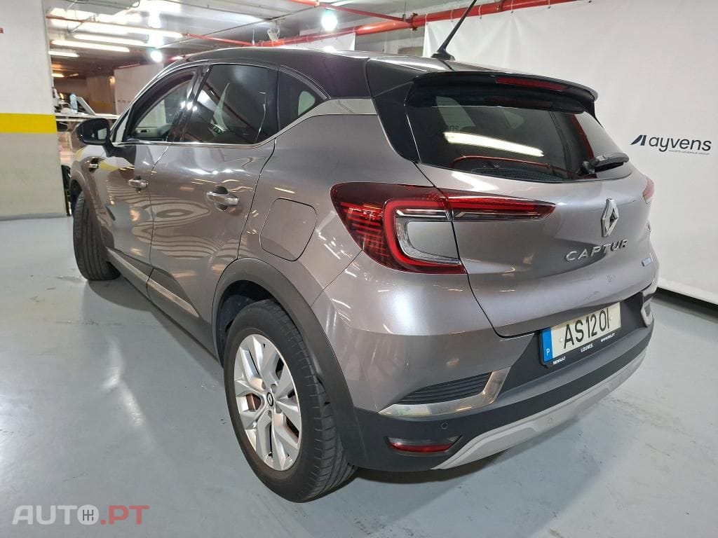 Renault Captur 1.6 E-Tech Plug-In Intens