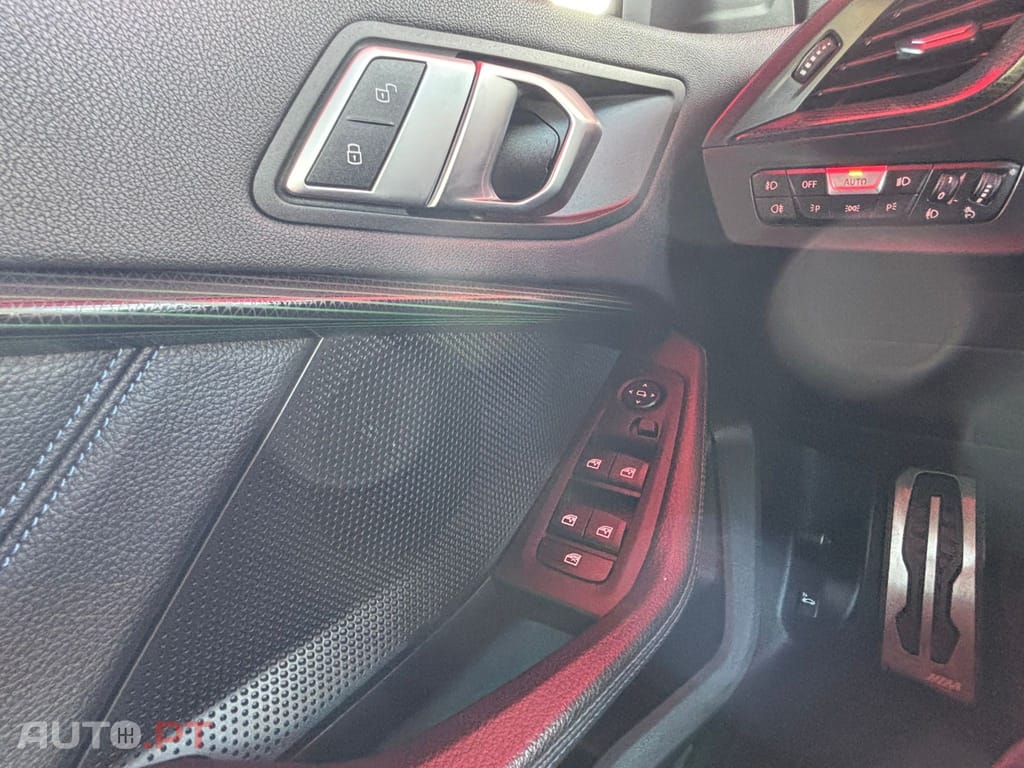 BMW 116 d Pack Desportivo M Auto