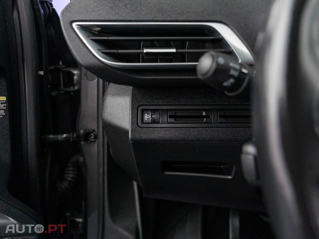 Peugeot 3008 1.2 PureTech Active Pack