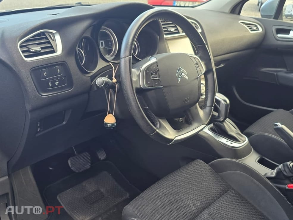 Citroen C4 1.6 BlueHDi Feel EAT6
