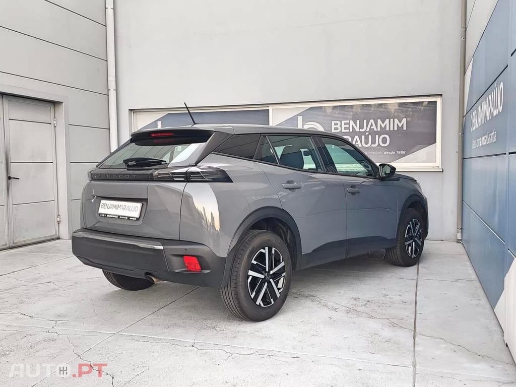 Peugeot 2008 1.2 PureTech Active Pack