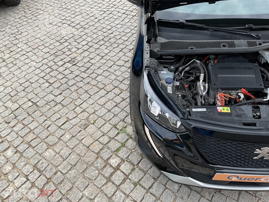 Peugeot E-2008 50 kWh Allure