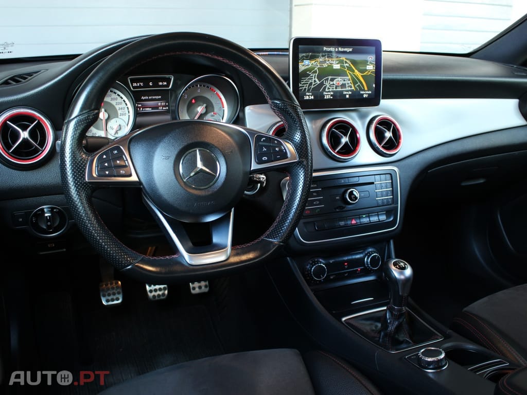 Mercedes-Benz CLA 180 d AMG Line