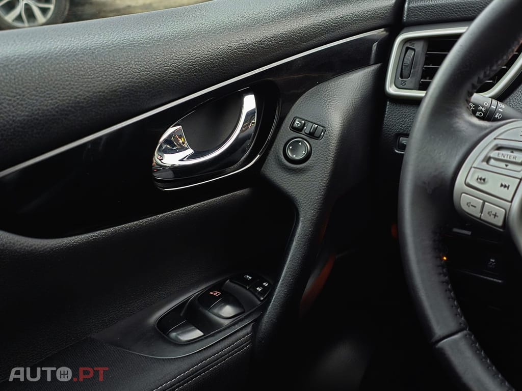 Nissan Qashqai 1.5 dCi N-Connecta RS+PS