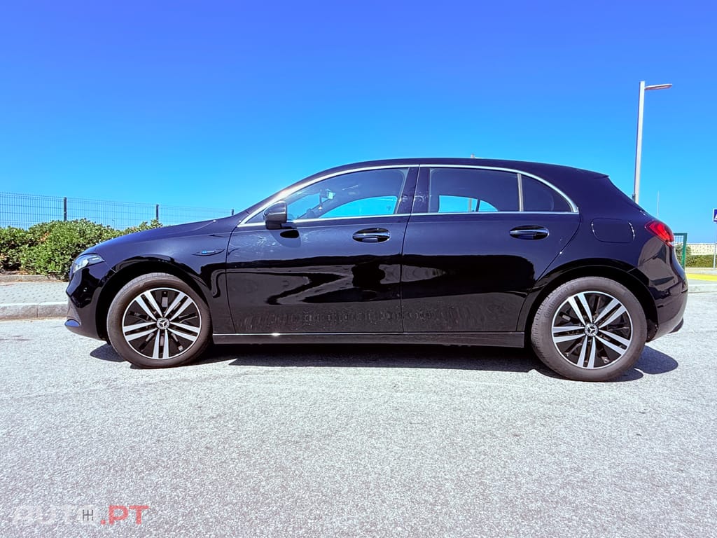 Mercedes-Benz A 250 8G-DCT Advanced progressive