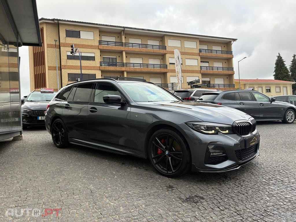 BMW 330 Pack M Auto Plug-In