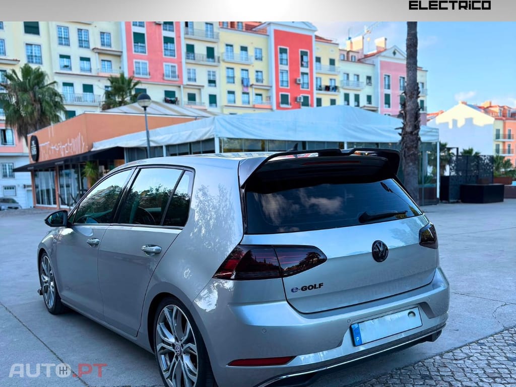 Volkswagen e-Golf AC/DC