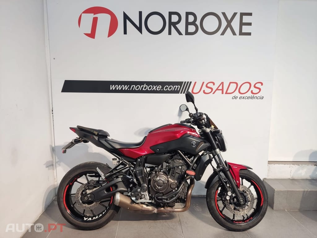 Yamaha MT-07 MT-07