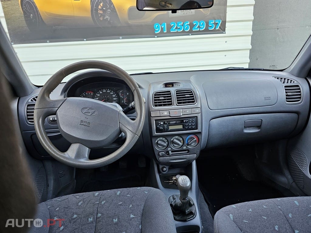 Hyundai Accent 1.3 Confort