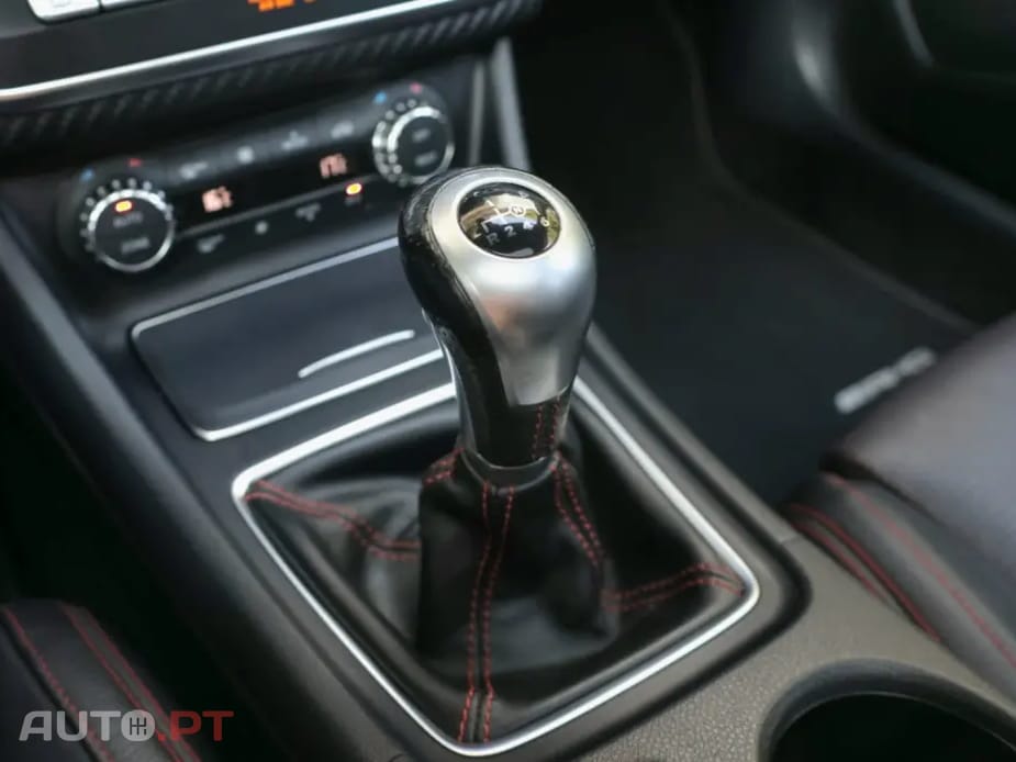 Mercedes-Benz A 180 AMG Line