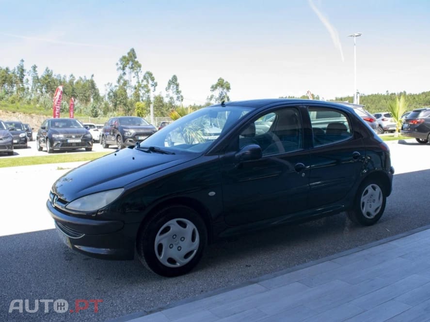 Peugeot 206 1.1