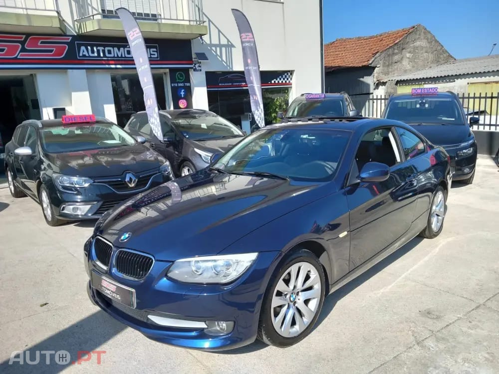 BMW 320 i Coupe