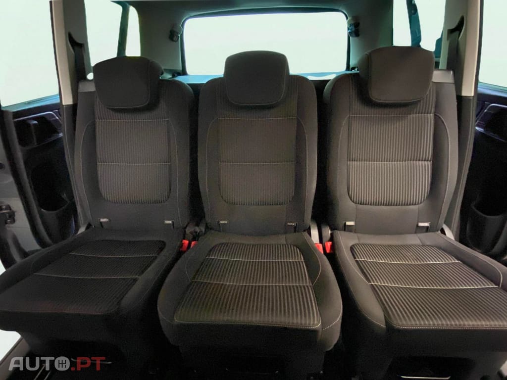 Seat Alhambra 2.0 TDi DSG