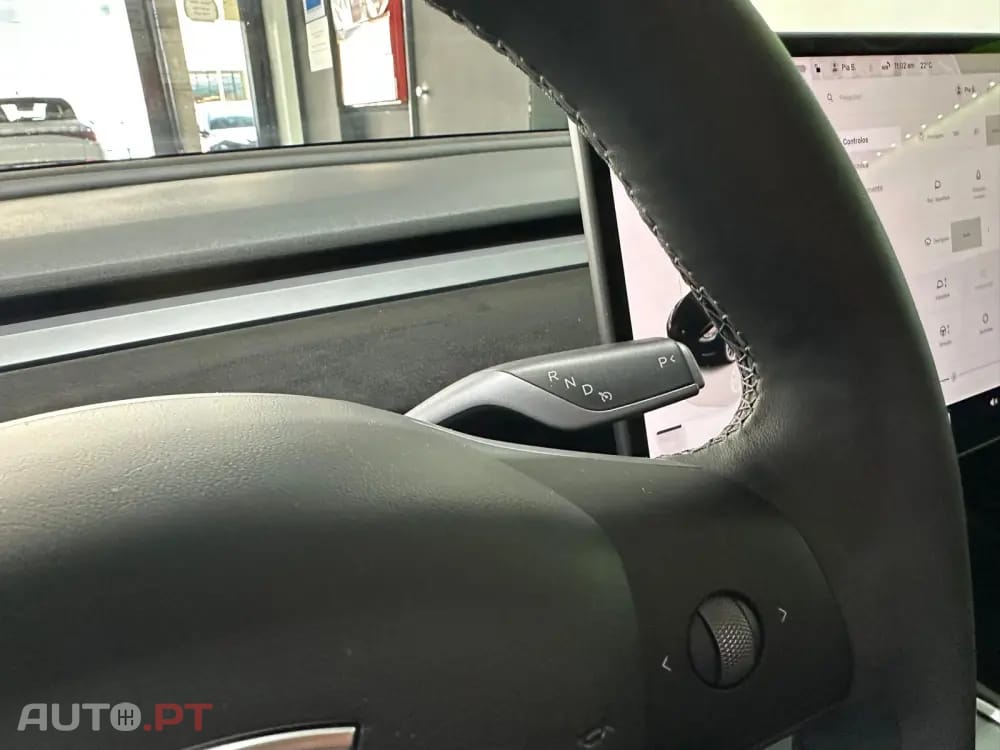 Tesla Model 3 Standard RWD