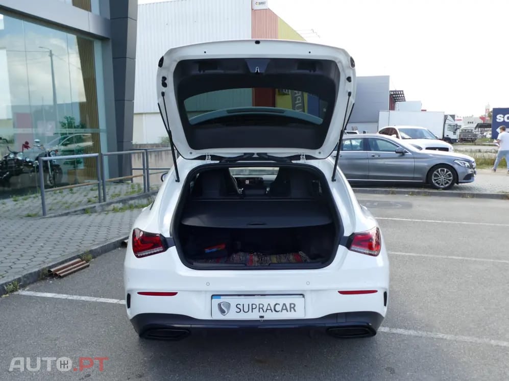 Mercedes-Benz CLA 250 e Shooting Brake AMG Line