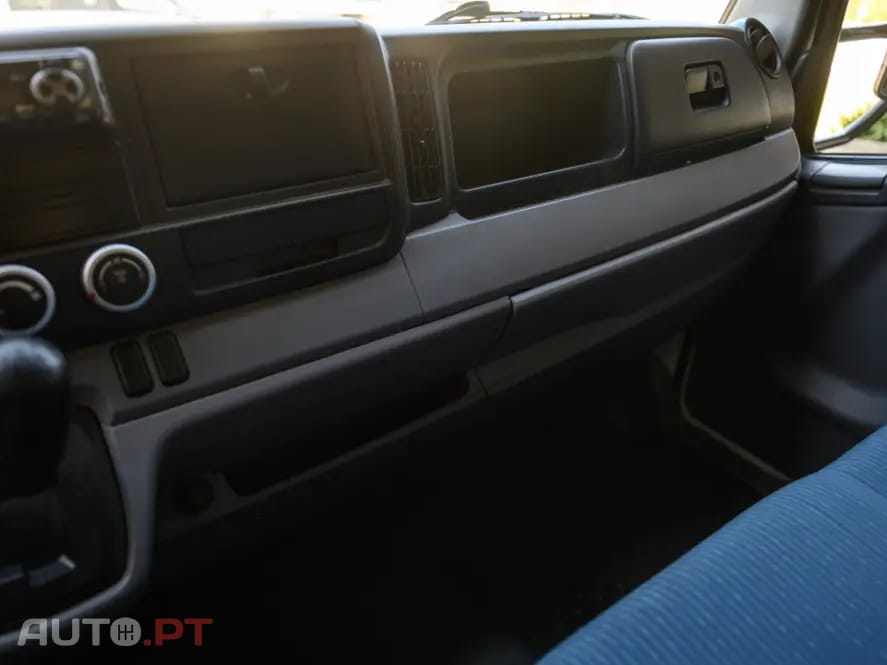 Mitsubishi Canter 3C13 c/ bascula