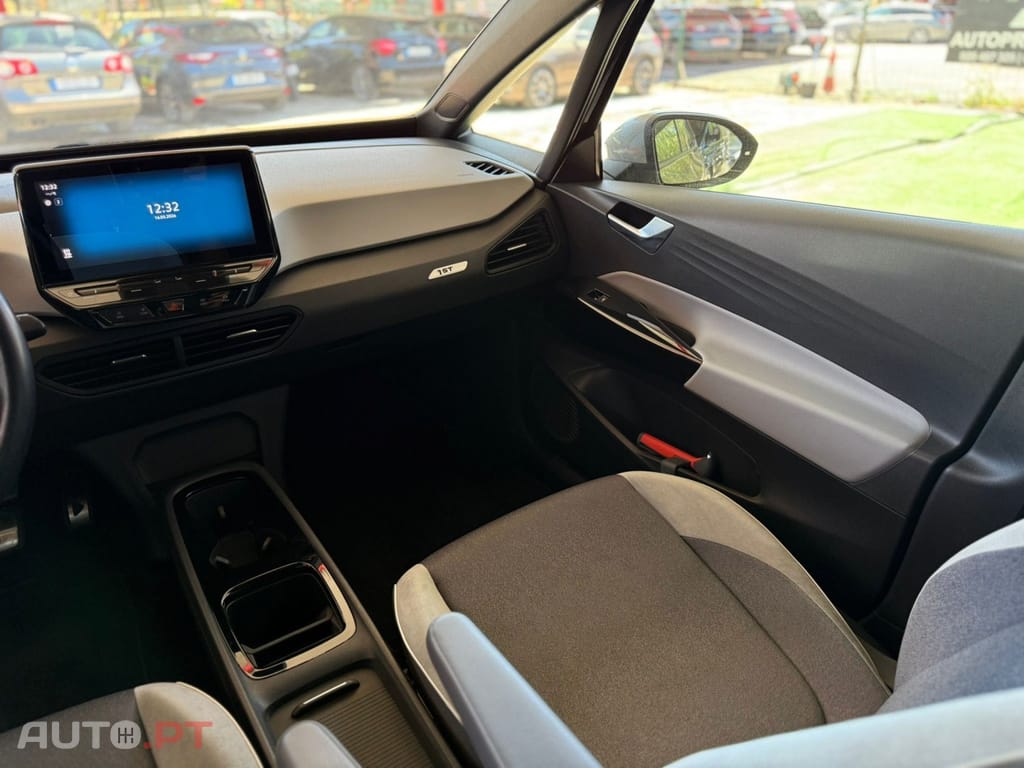 Volkswagen ID.3 Pro Performance 1st — fotografia 15