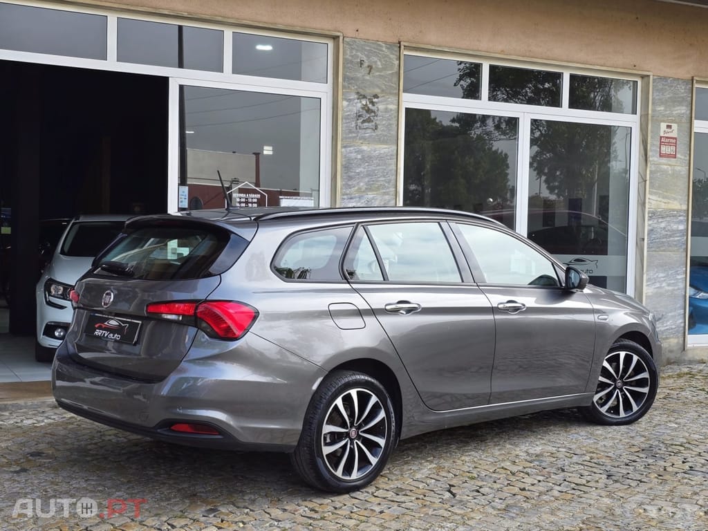 Fiat Tipo 1.3 M-Jet Lounge J17