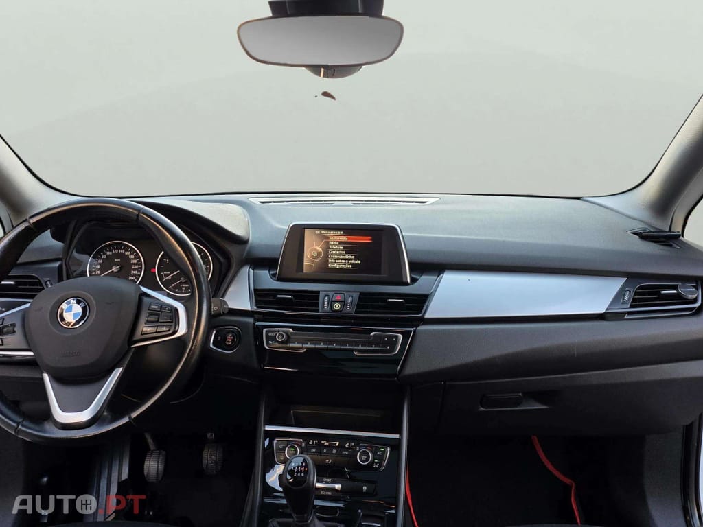 BMW 218 Gran Tourer d 7L Line Luxury