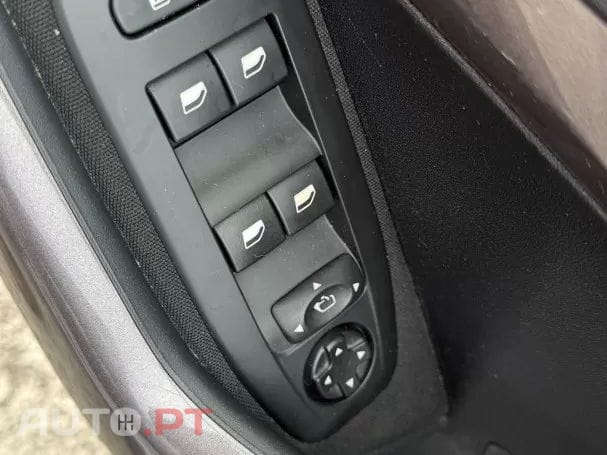 Peugeot 2008 1.2 PureTech Style