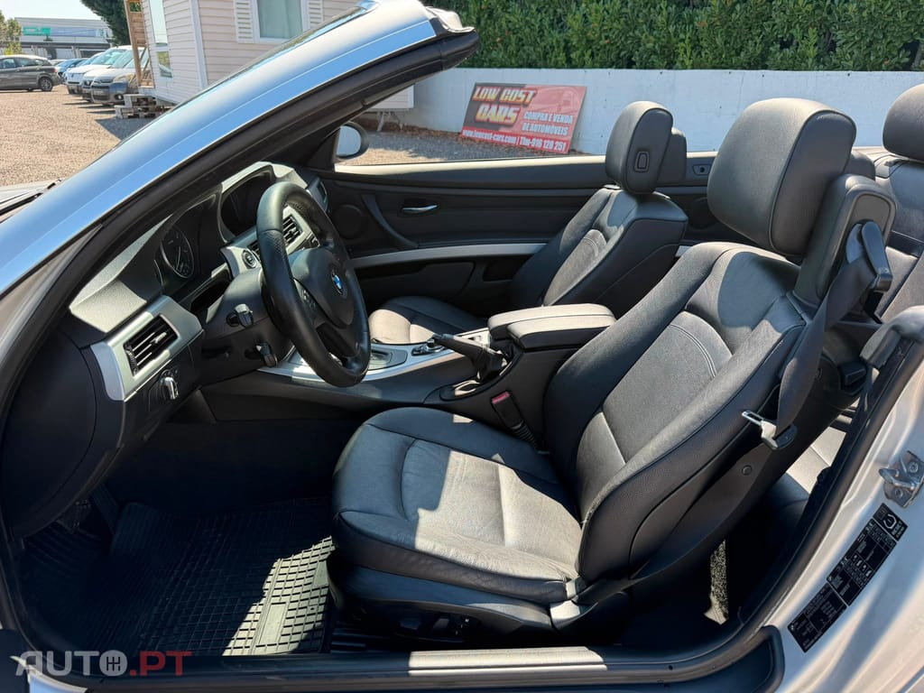 BMW 320 d Auto