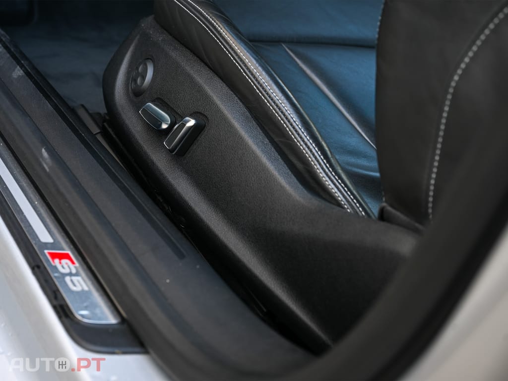 Audi A5 3.0 TFSi S5 quattro S tronic