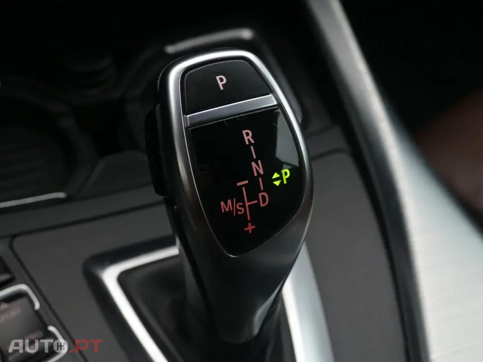 BMW 220 d Cabrio Pack M Auto