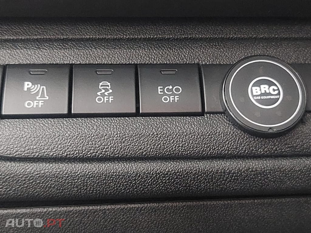 Peugeot 2008 1.2 PureTech Allure