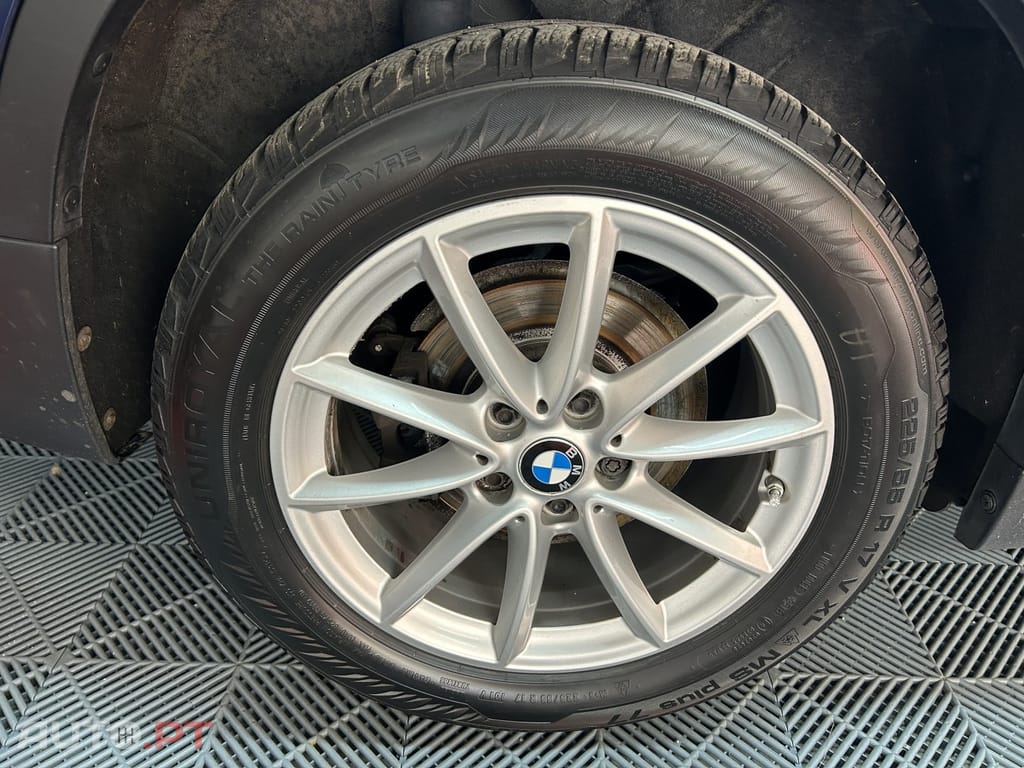 BMW X1 16 d sDrive Auto Line Sport