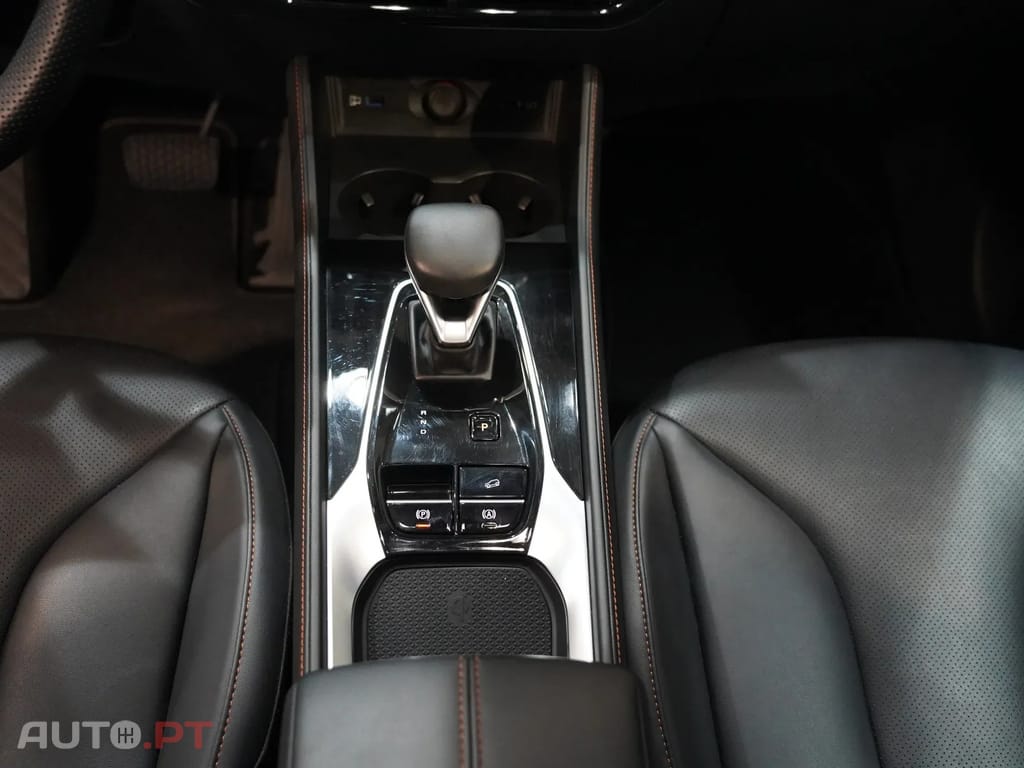 MG HS 1.5 T-GDI Plug In Hybrid Luxury