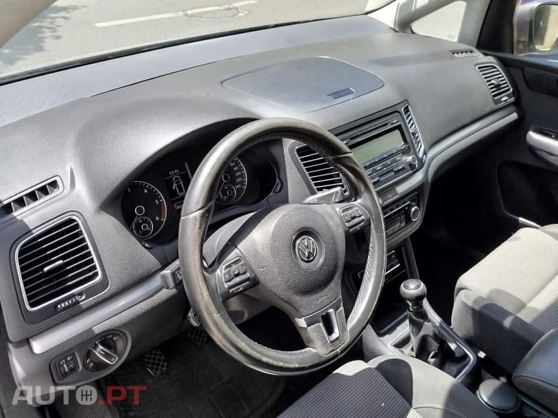 Volkswagen Sharan 2.0 TDI Confortline