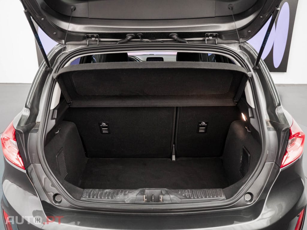 Ford Fiesta 1.0 EcoBoost MHEV Connected