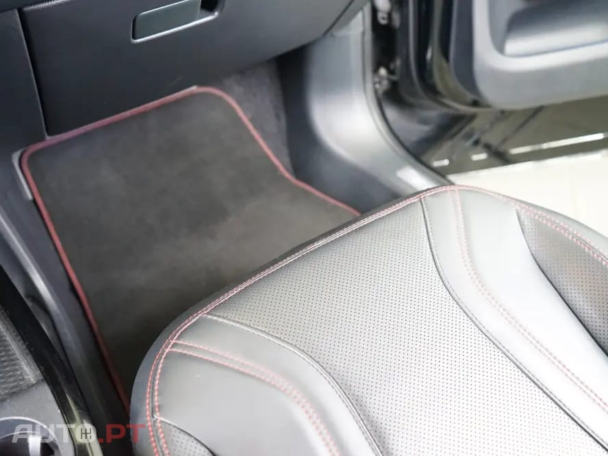 Ford Mustang Mach-E Extended Premium AWD 98 kWh